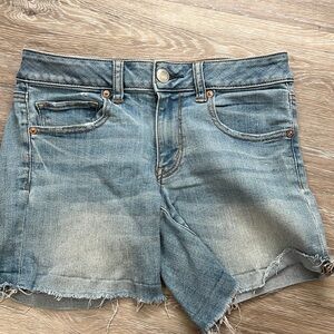 Midi American Eagle shorts